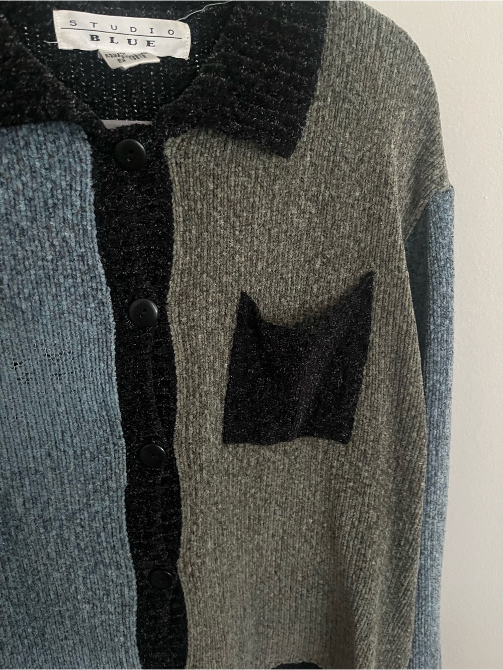 Color block Cardigan - Picture 2 of 3
